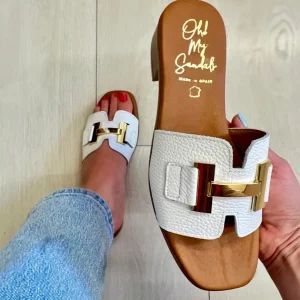 Oh My Sandals Ladies White Soft Leather Gold Chain Mule Sandal 5605