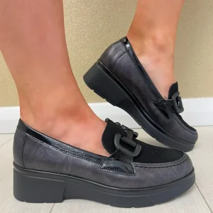 Pitillos Ladies Black Combination Slip-On Chain Loafer Shoe 10050