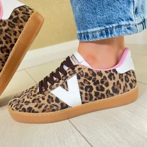 Victoria Ladies Leopard Print Suede Leather Gum Sole Trainer 1126205