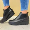 Wonders Ladies Black Leather Low-Cut Pull-On Ankle Boot C-33251