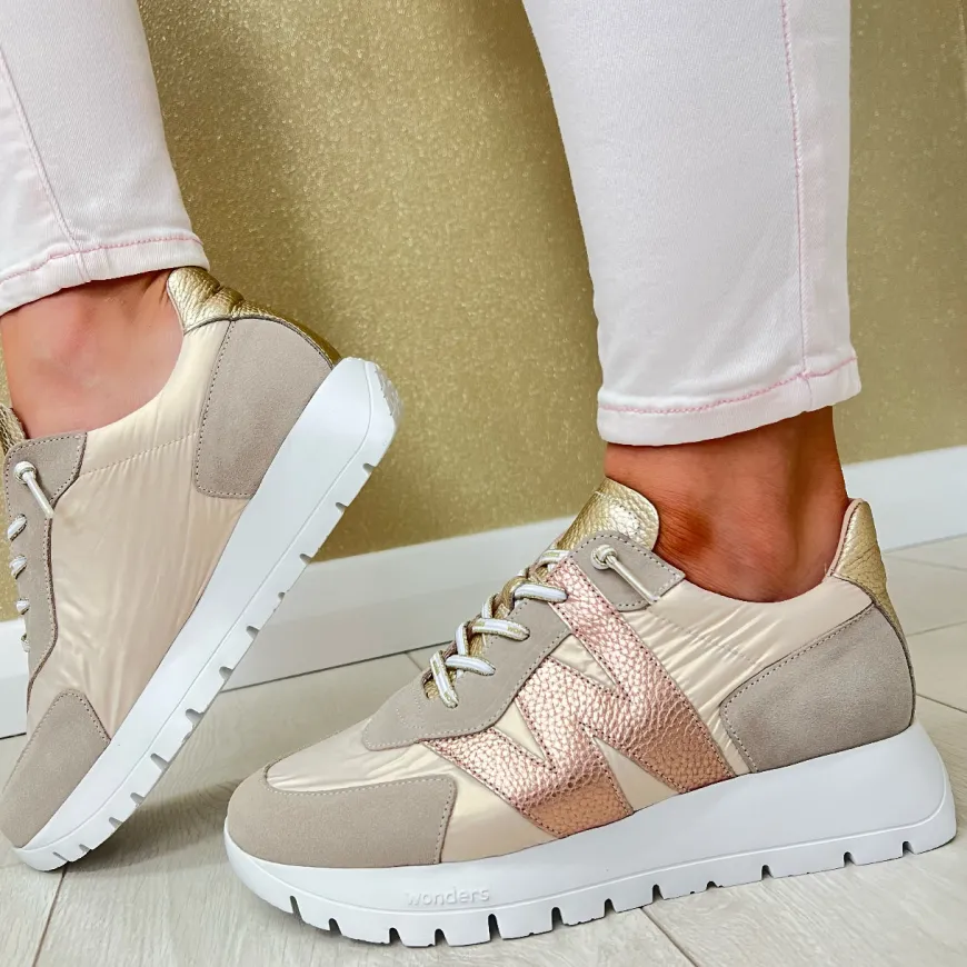 wonders_beigesandcopper_b_0.webp Wonders Beige/Sand/Copper Bungee Lace Slip-On Trainer A-2464