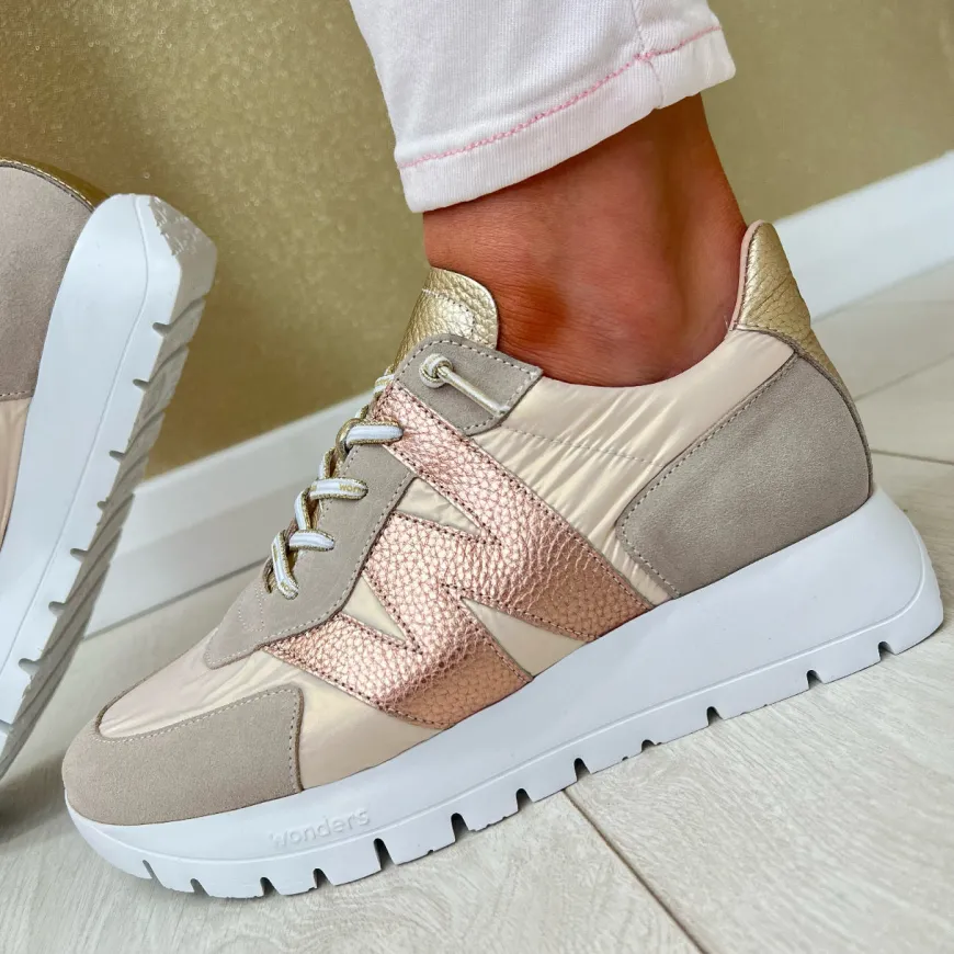 wonders_beigesandcopper_b_1.webp Wonders Beige/Sand/Copper Bungee Lace Slip-On Trainer A-2464
