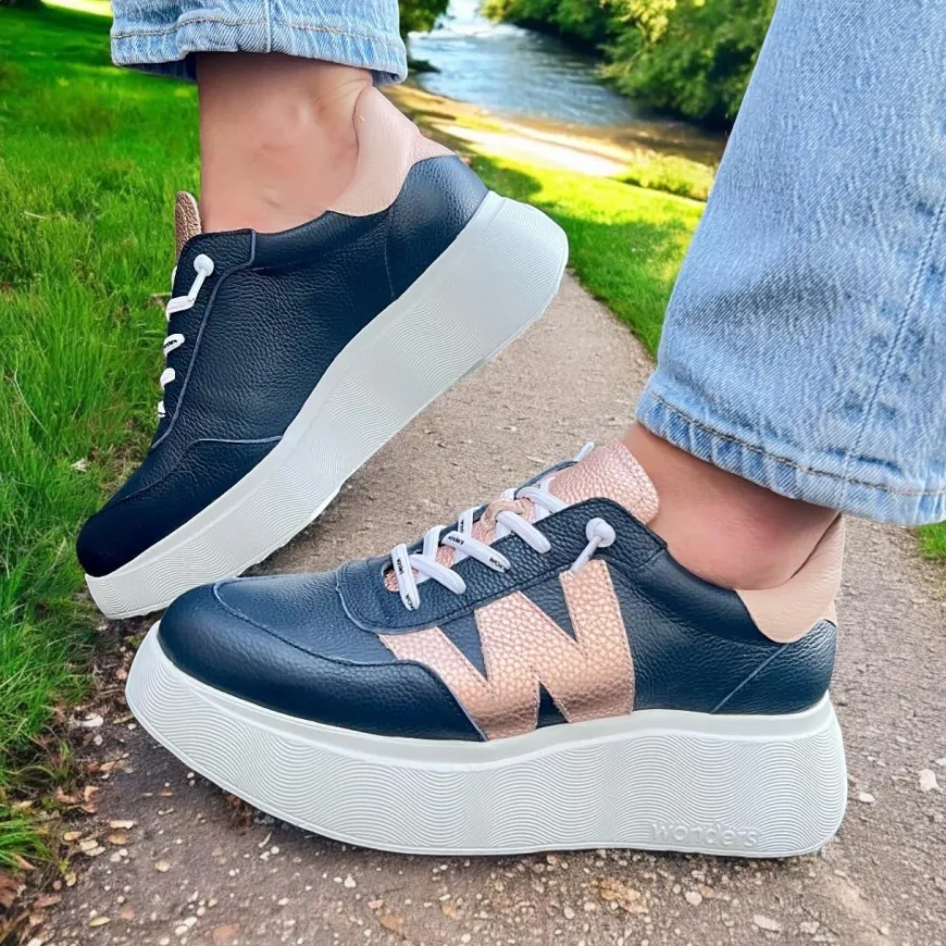 wonders_navycopper_combin_0.webp Wonders Navy/Copper Combination Bungee Lace Slip-On Trainer A-3625